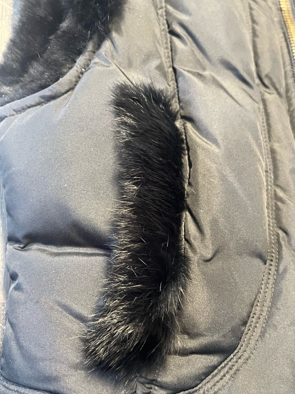 ‼️SALE‼️ GUESS Y2K Black Down Puffer Vest Rabbit Fur Trim Hooded size: xs - Picture 6 of 12